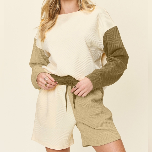 Style Shift Contrast Shorts Set - Tan - Picture 3 of 5